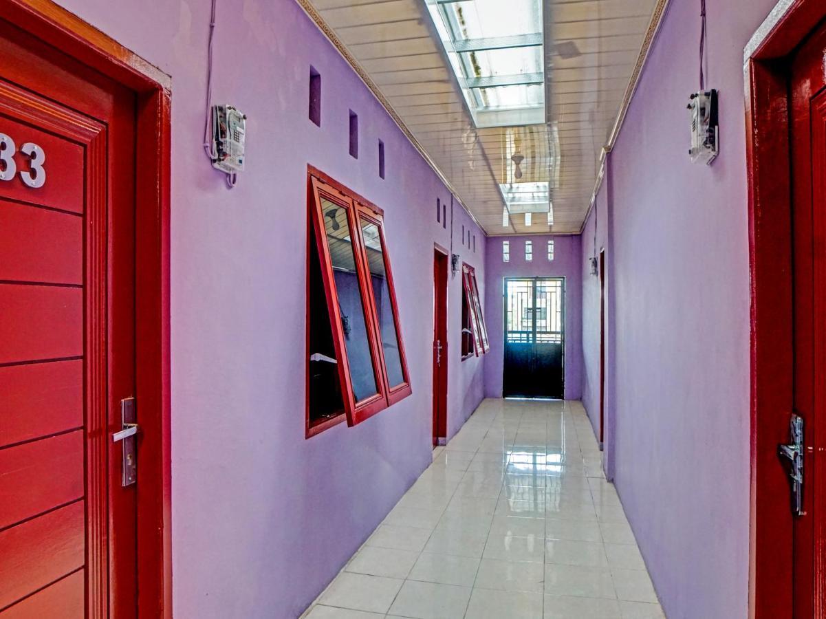 Spot On 91509 Unggul Kost